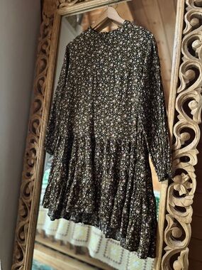 Long-Sleeve Black Floral Tiered Mini Dress